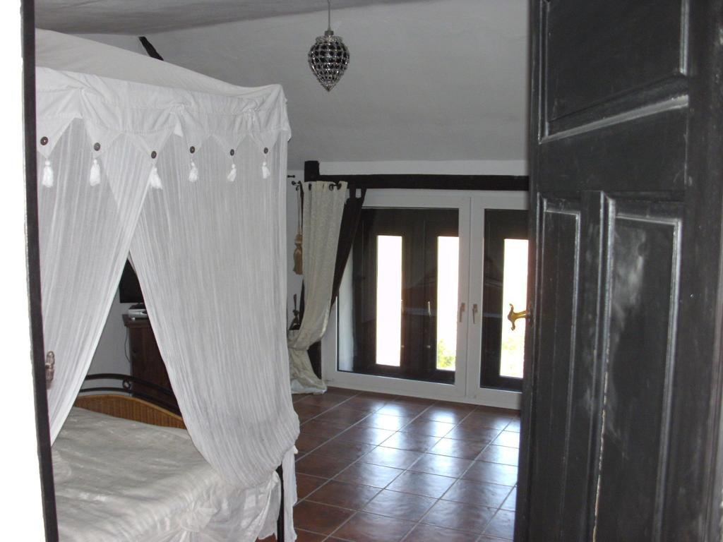Hotel Haus Klara Mannebach  Habitación foto