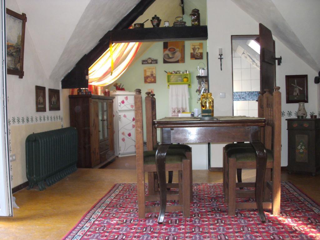 Hotel Haus Klara Mannebach  Habitación foto